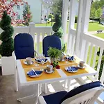 Komfortplus Appartement mit 1 Schlafzimmer und Balkon im Obergeschoss 230