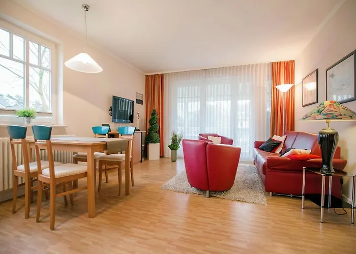 Komfortplus Appartement mit 1 Schlafzimmer und Balkon im Obergeschoss 230